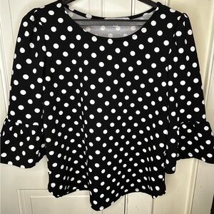 Green Envelope Black and White Polka Dot Blouse, size Medium.